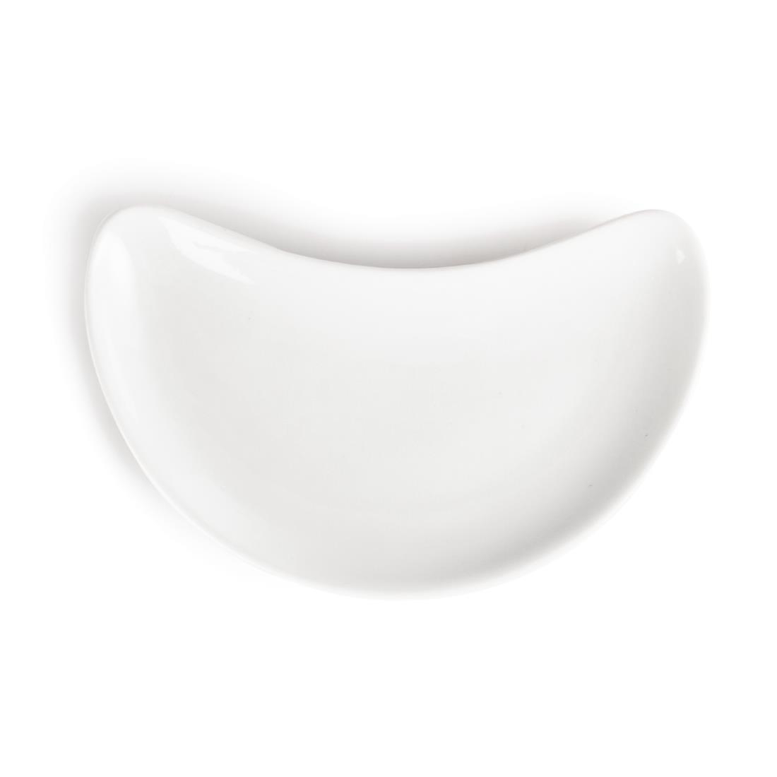 Olympia Whiteware Crescent Salad Plates 200mm (Pack of 12) - Image 4