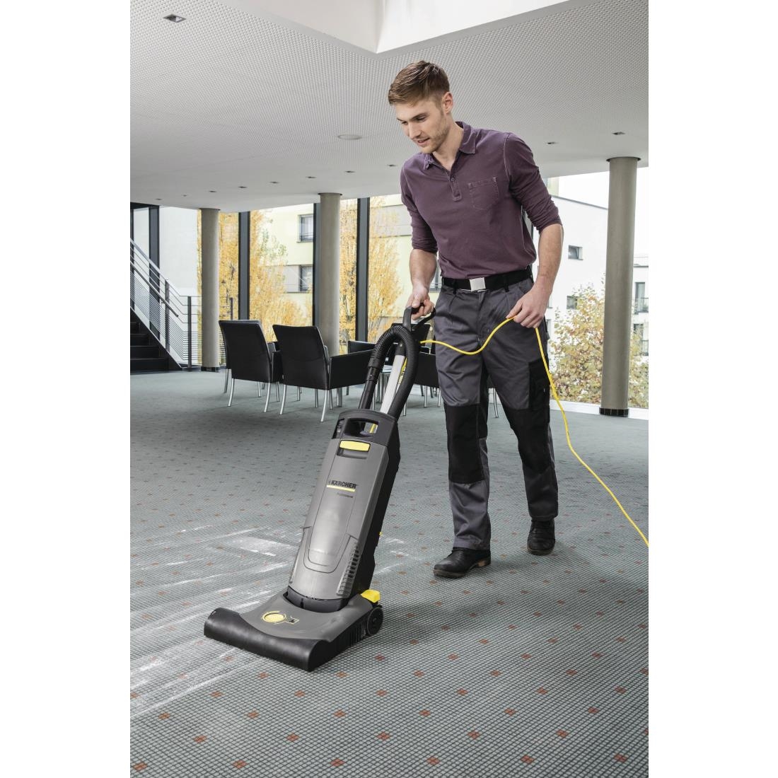 Karcher Upright Vacuum Cleaner urneeds.co.uk
