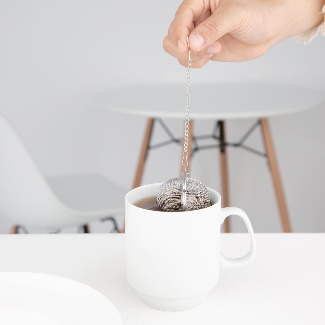 Olympia Mesh Stainless Steel Tea Strainer 50(Ø)mm - Image 3