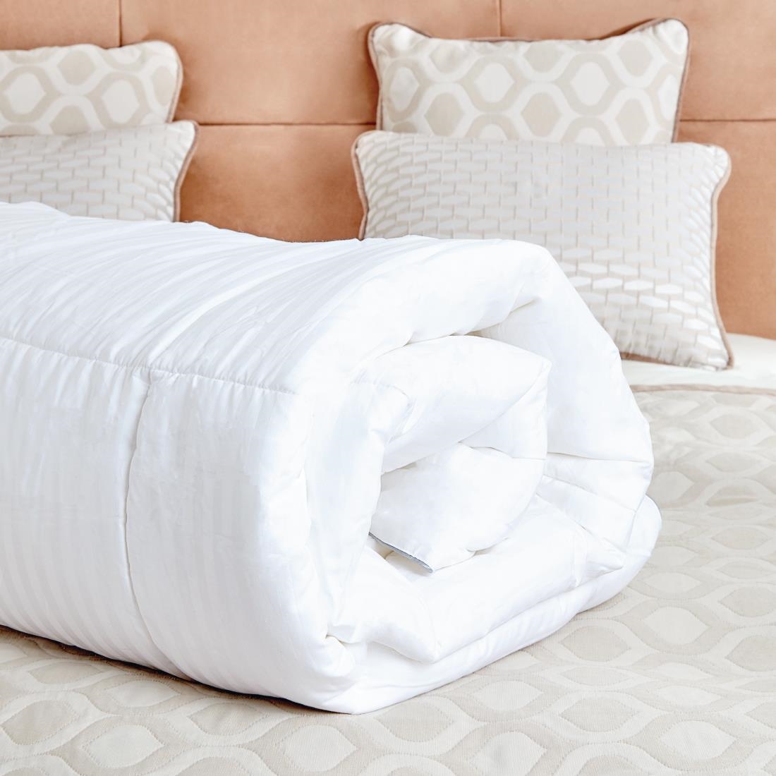 Mitre Heritage Satinsoft 10.5 Tog Duvet Super King - Image 2