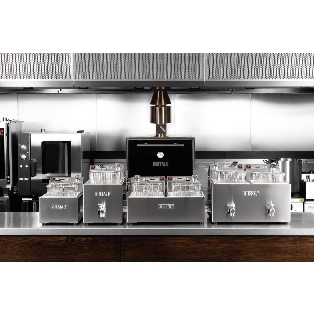 Buffalo Single Electric Fryer with Timer 8Ltr - Image 3