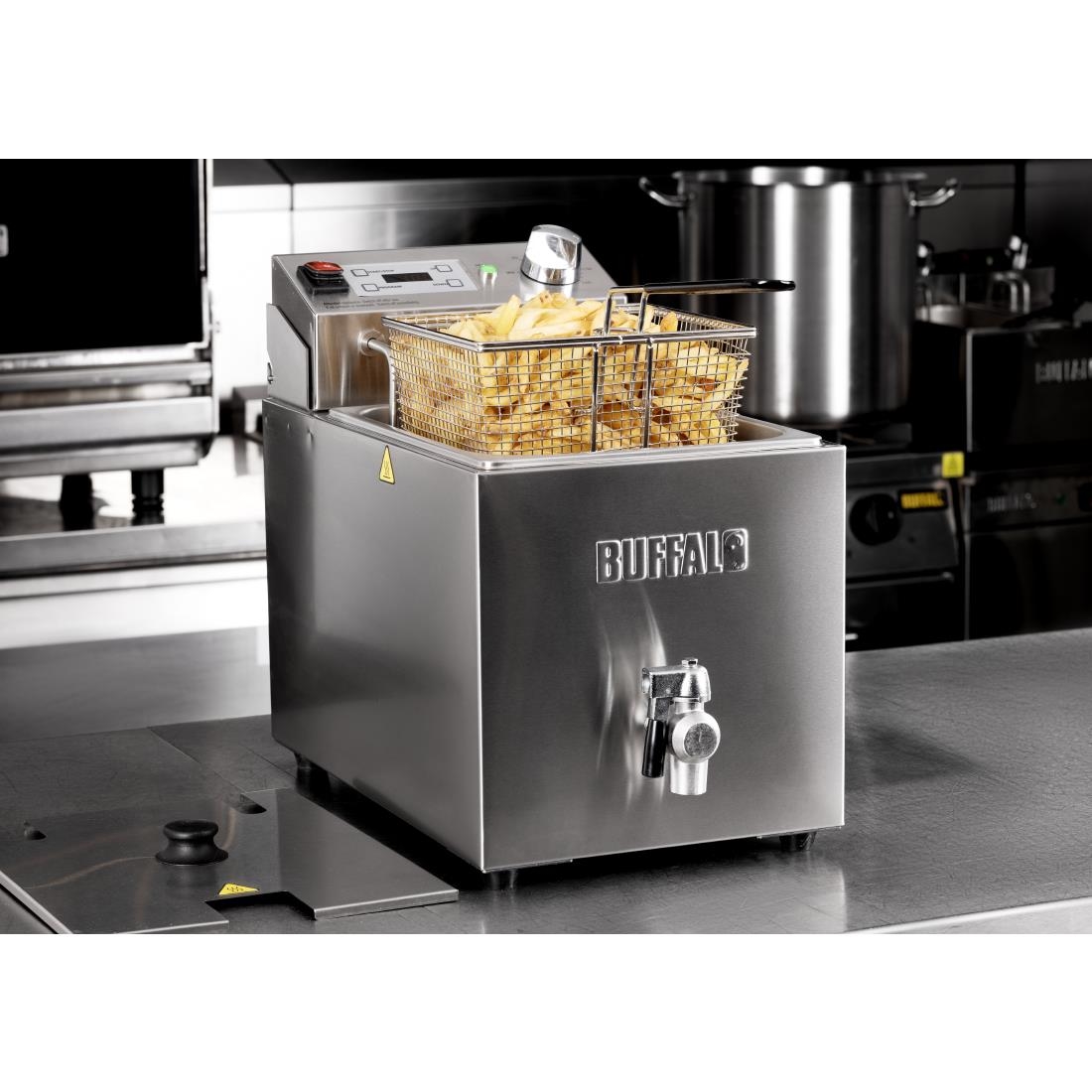 Buffalo Single Electric Fryer with Timer 8Ltr - Image 13