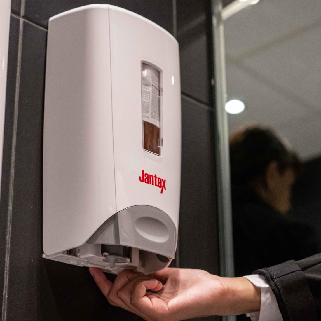 Jantex Manual Hand Soap Dispenser 1300ml - Image 8