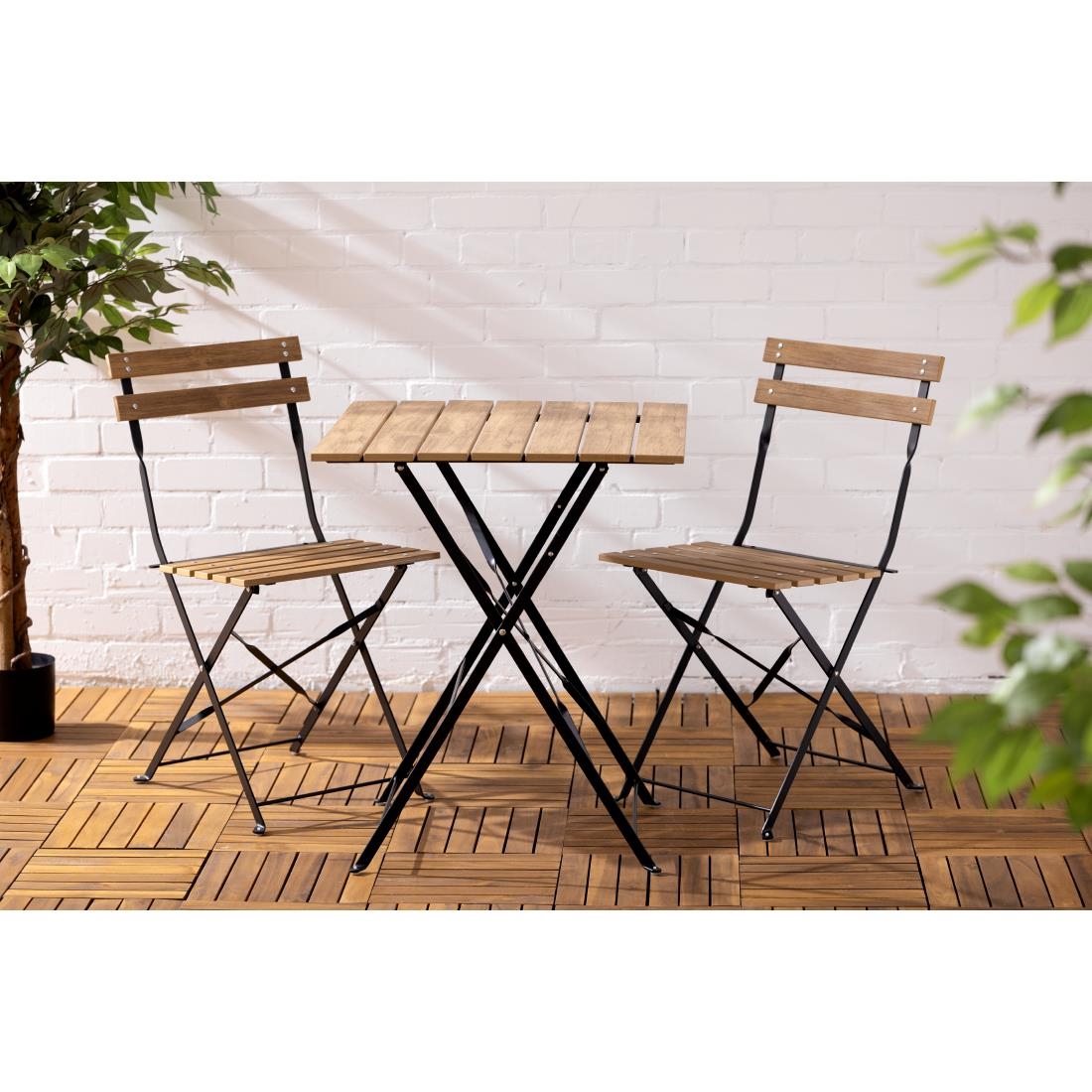 Bolero Perth Wood Effect Pavement Style Steel Folding Chairs (2 Pack) - Image 3