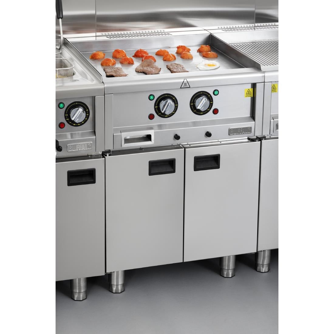 Buffalo 600 Series Dual Zone Electric Griddle 600mm Single Phase - Image 5