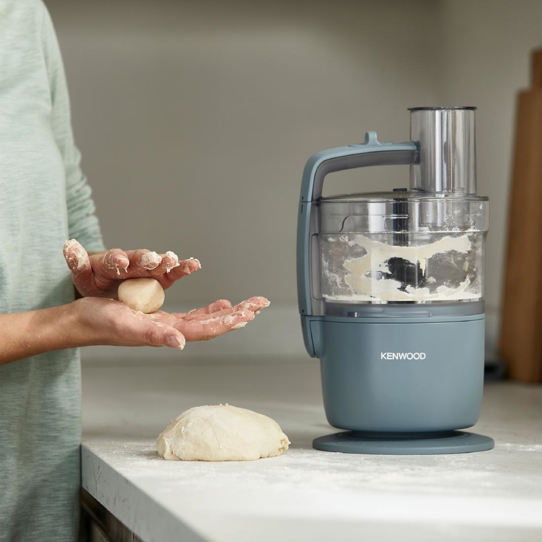Kenwood MultiPro Go Super Compact Food Processor FDP22.130GY - Image 3