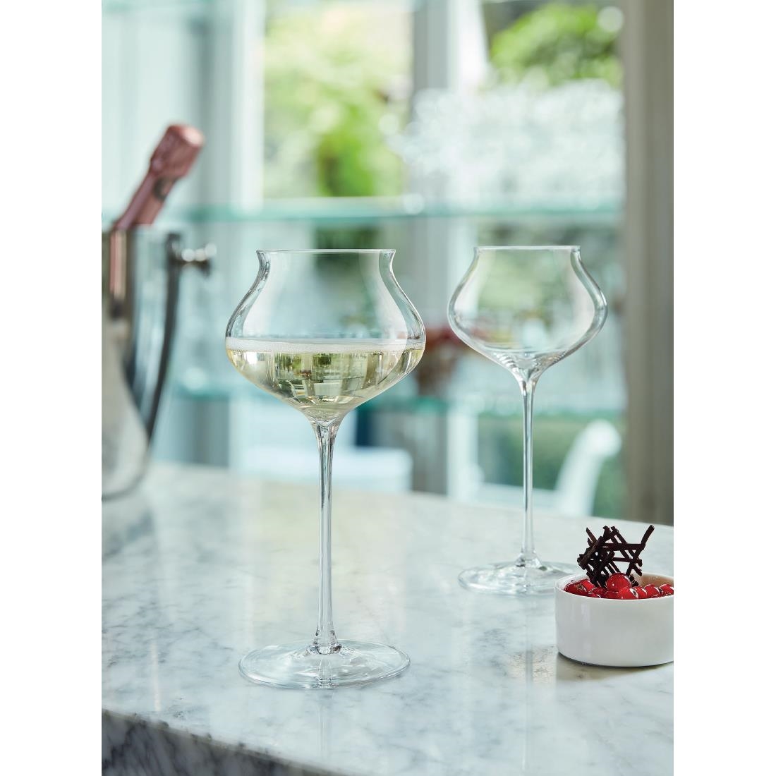 Arcoroc Macaron Fascination Champagne Flutes 300ml (24 Pack) - Image 4