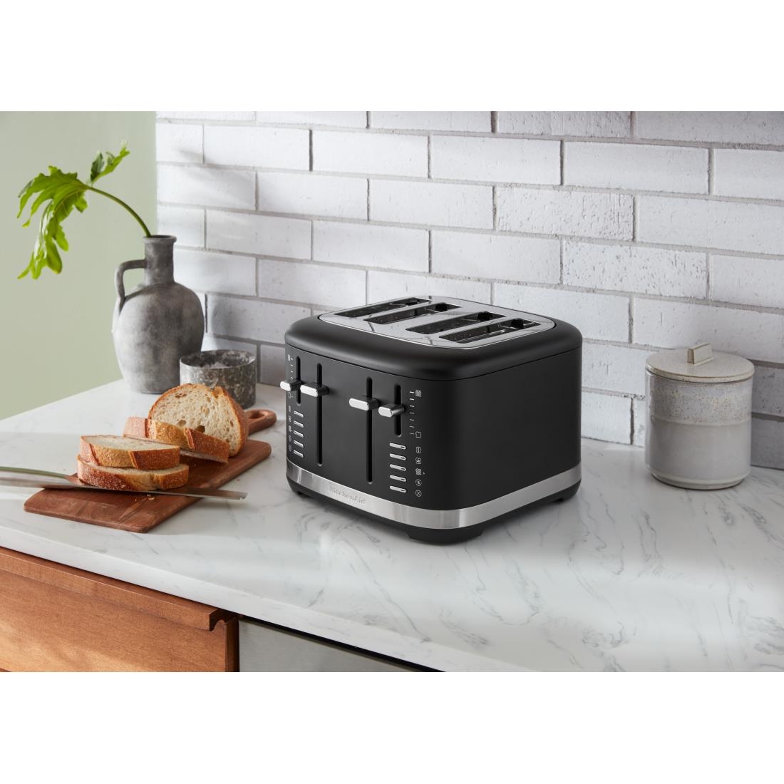 KitchenAid 4 Slot Manual Toaster Matte Black - Image 2