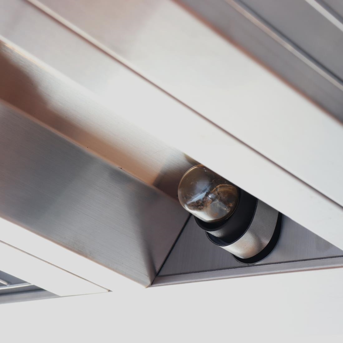 Buffalo Sloped Chute Food Warmer 3 Shelf - Image 7