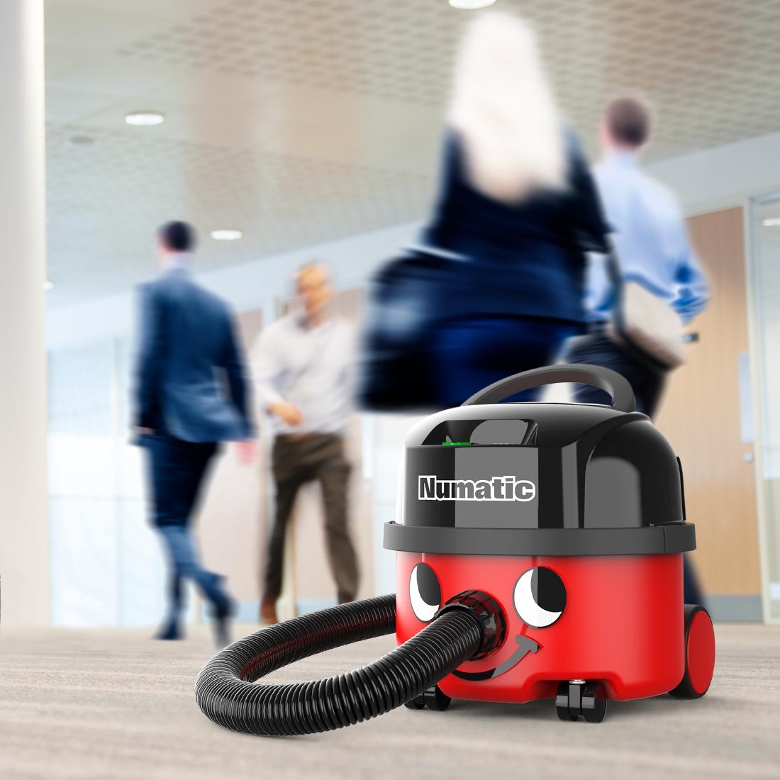 Numatic Pro Cordless Henry Vacuum NBV190NX - Image 4