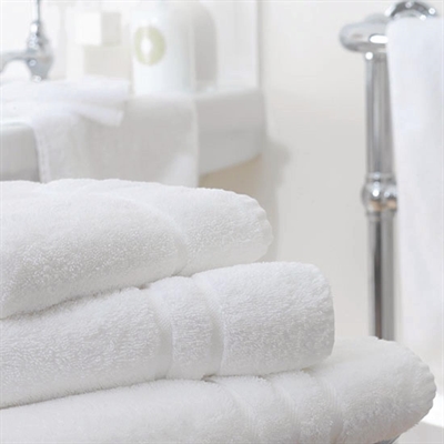 Mitre Comfort Nova Bath Sheet White - Image 2