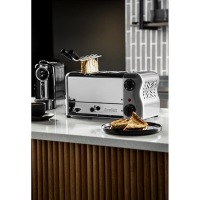 Rowlett Esprit 4 Slot Toaster Chrome with Duraheat Elements & Sandwich Cage - Image 3