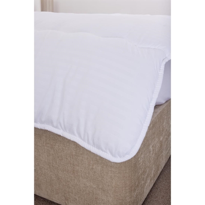 Comfort Regis Duvet 10.5 tog Double - Image 2