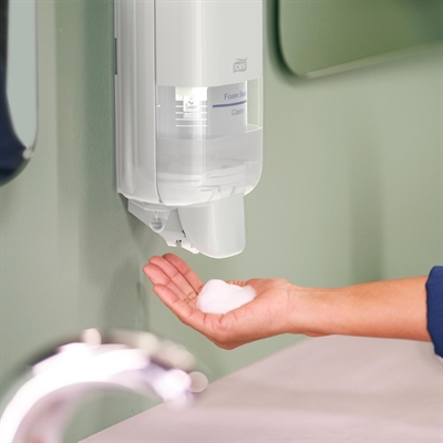 Tork S4 Soap and Sanitiser Dispenser White - Image 4